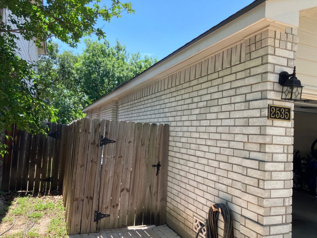 New GAF HDZ Slate shingles installed on a San Antonio home in 78251